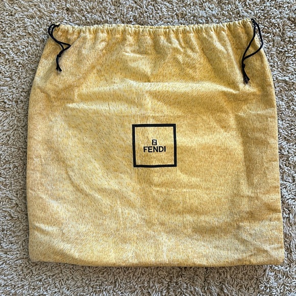 Fendi Zucca Mamma Forever Baguette Beige Shoulder Bag with Dustbag - Picture 16 of 16